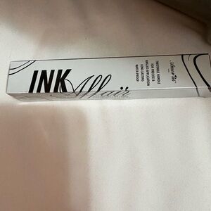 Ink Affair Waterproof Eyeliner - Deep Black